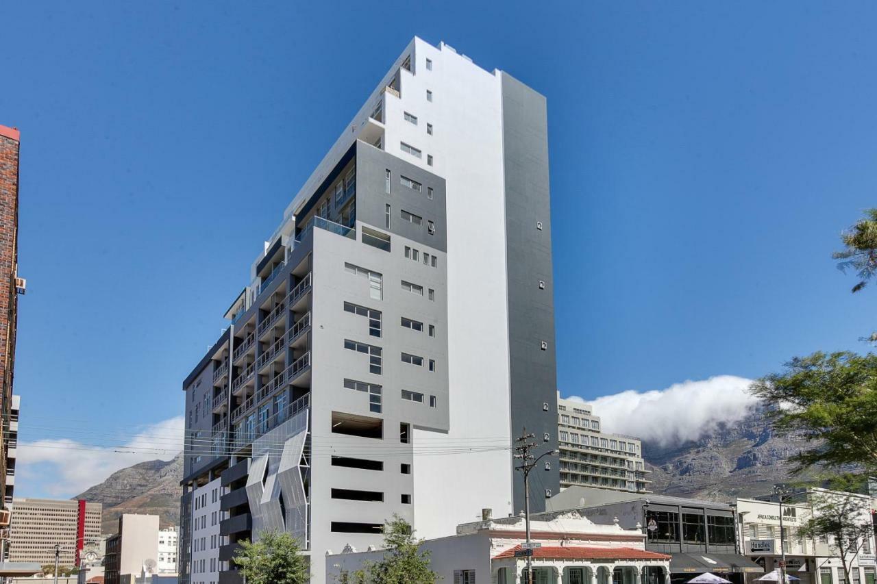Urban Oasis Balcony Apartment Backup Powered ケープタウン エクステリア 写真